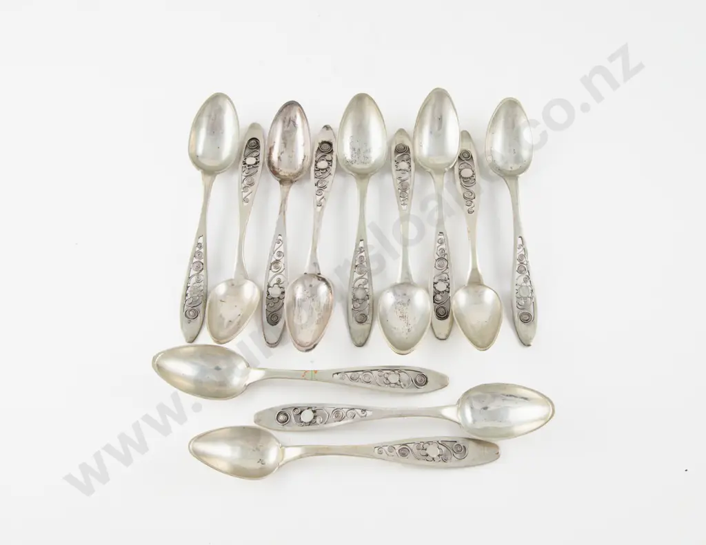 Set Of 12 Greek Silver Teaspoons Image 1++