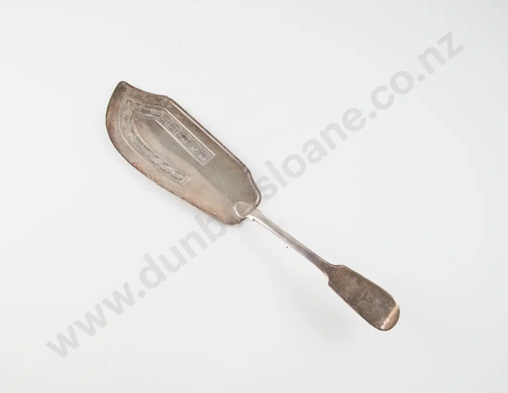 Geo III S/S Fish Slice Image 1++