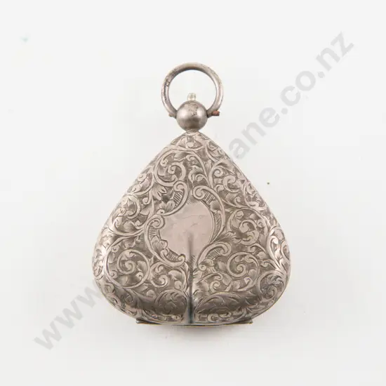 Edw VII S/S Heart Shaped 3 Division Sovereign Holder