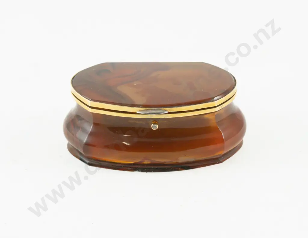 Russian Faberge Cornelian Snuff Box Image 1++