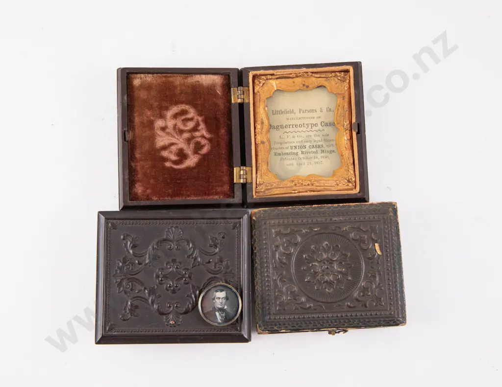 Mid C19th Two Vulcanite Daguerreotype Cases Image 1++