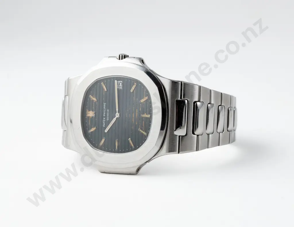Circa Late C1970's Patek Philippe Reference (3700) Jumbo Nautilus Automatic Wrist Watch Image 1++