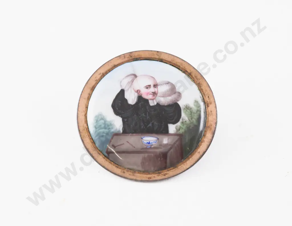 Early C19th Handpainted Porcelain Button on Copper Backing Image 1++