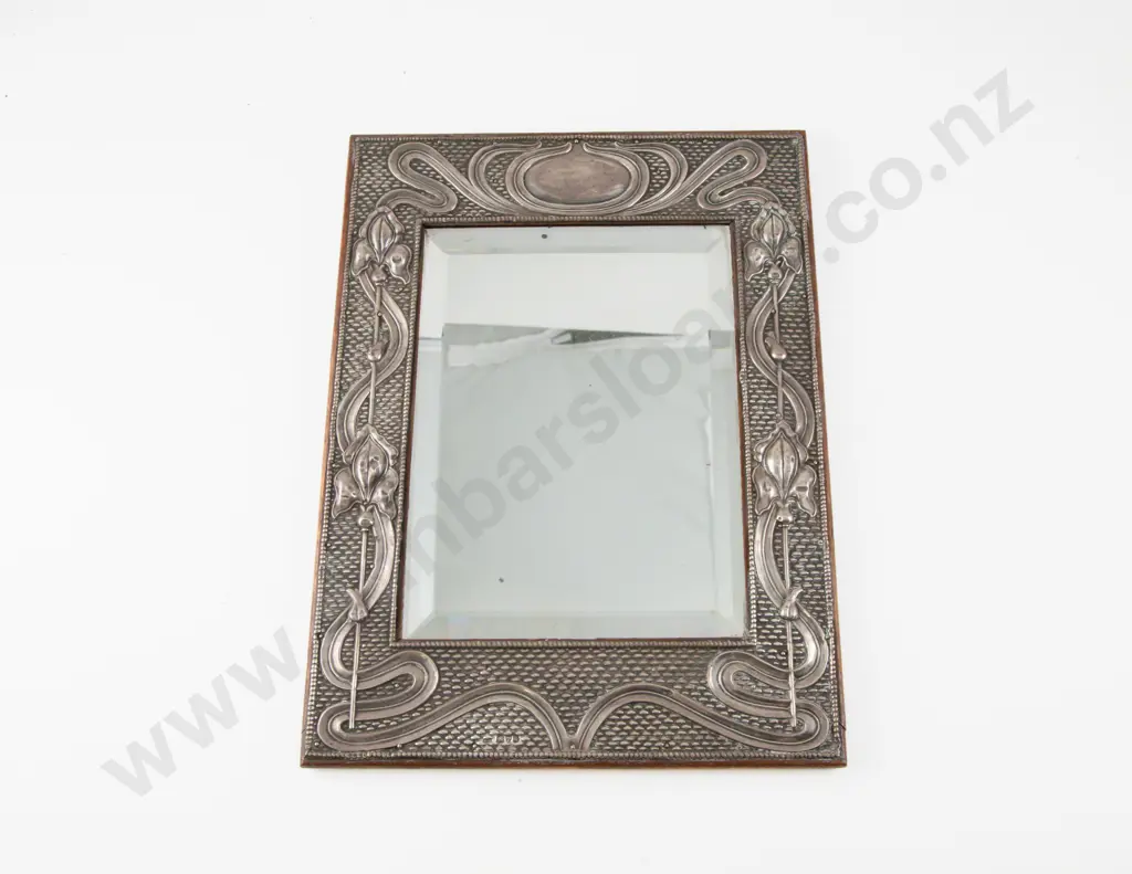 An Attractive Edw VII Art Nouveau S/S Table Mirror Image 1++