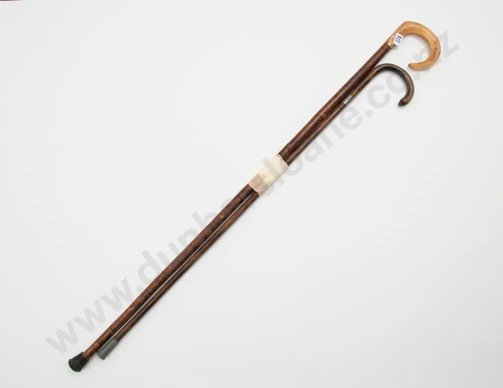 Early C20th Gents Horn Handled Hazel Wood Shaft Walking Stick and Other Bamboo Image 1++