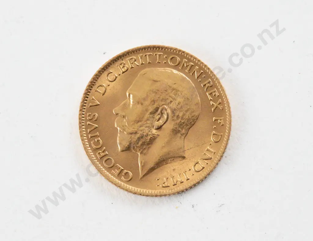 1914 GeoV Gold Sovereign no mint mark Image 1++