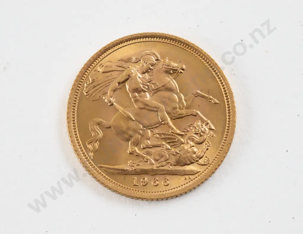 1966 QEII Gold Sovereign no mint mark Image 1++
