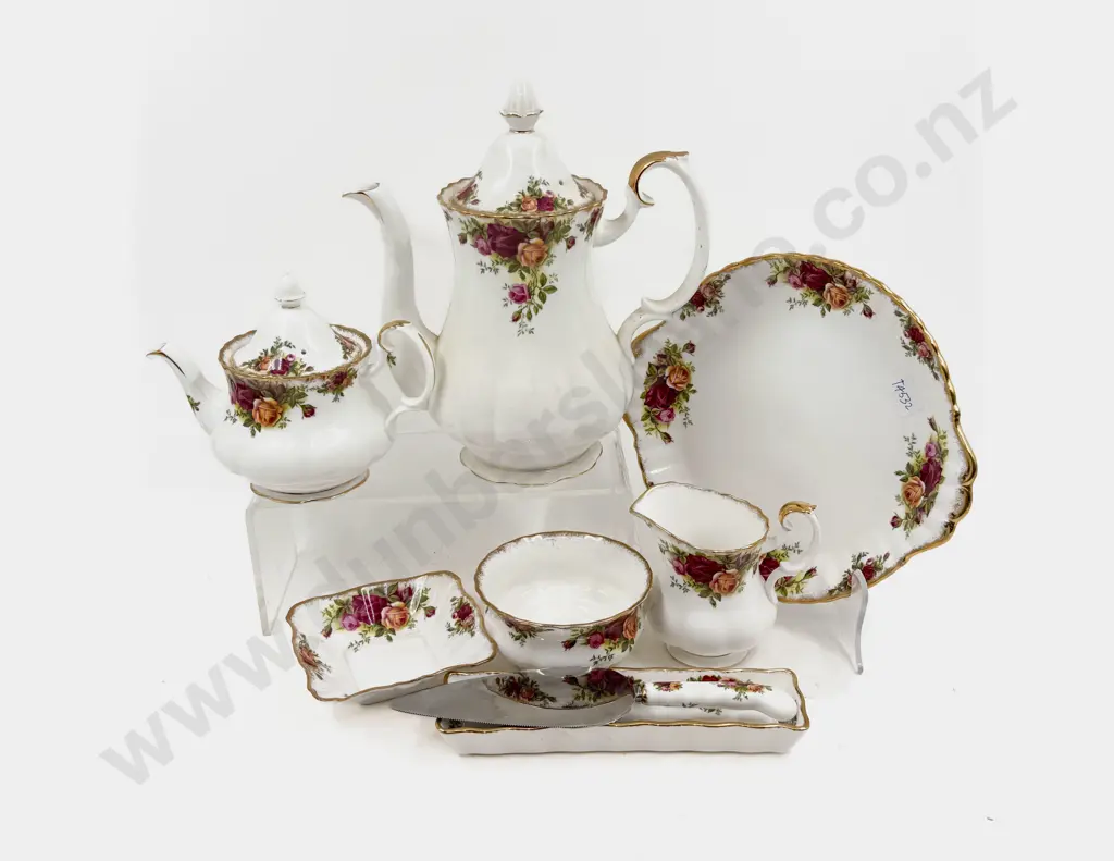 Quantity of Royal Albert Old Country Roses Tea China Image 1++