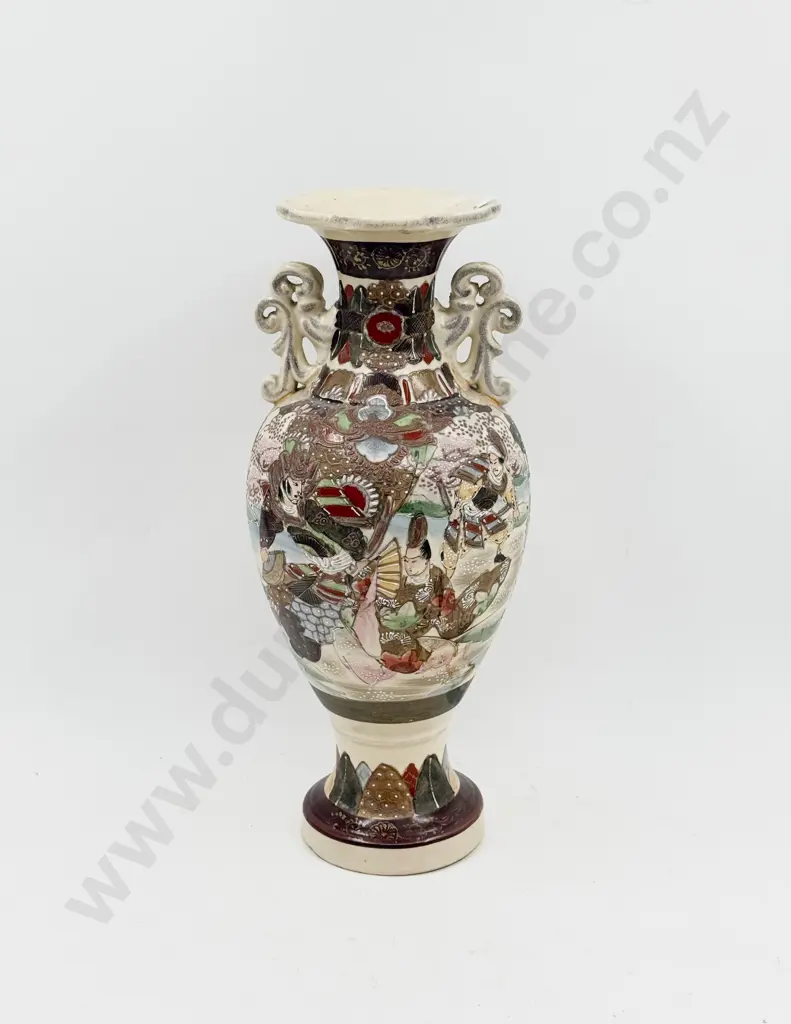 Japanese Satsuma Vase Image 1++