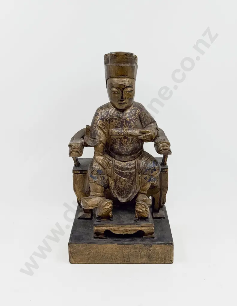 Figure of Seated Emperor Image 1++