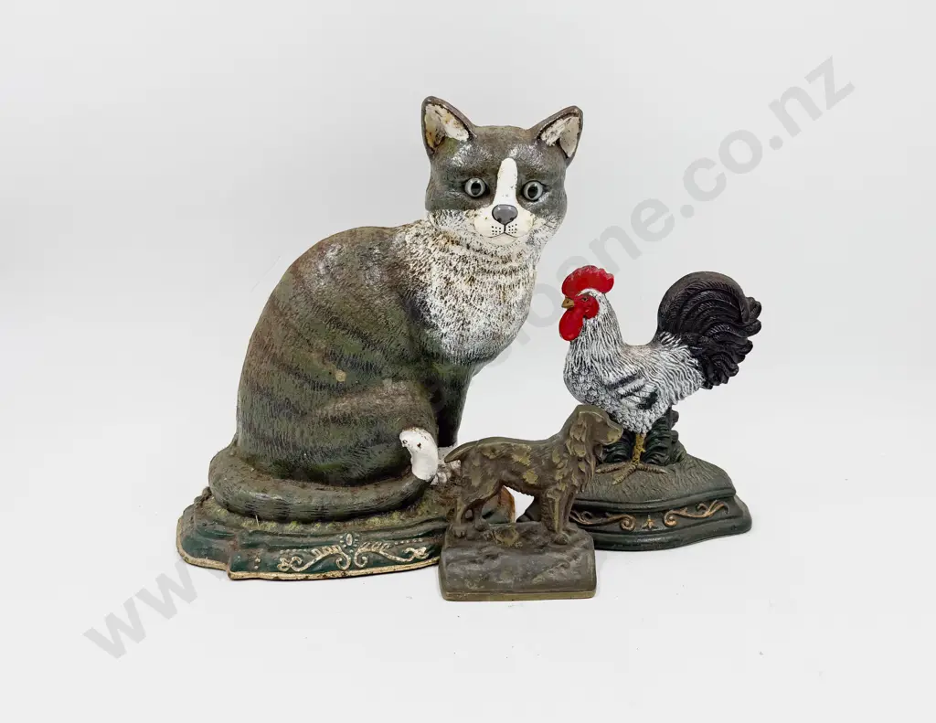 Three Vintage Animal Form Doorstops Image 1++