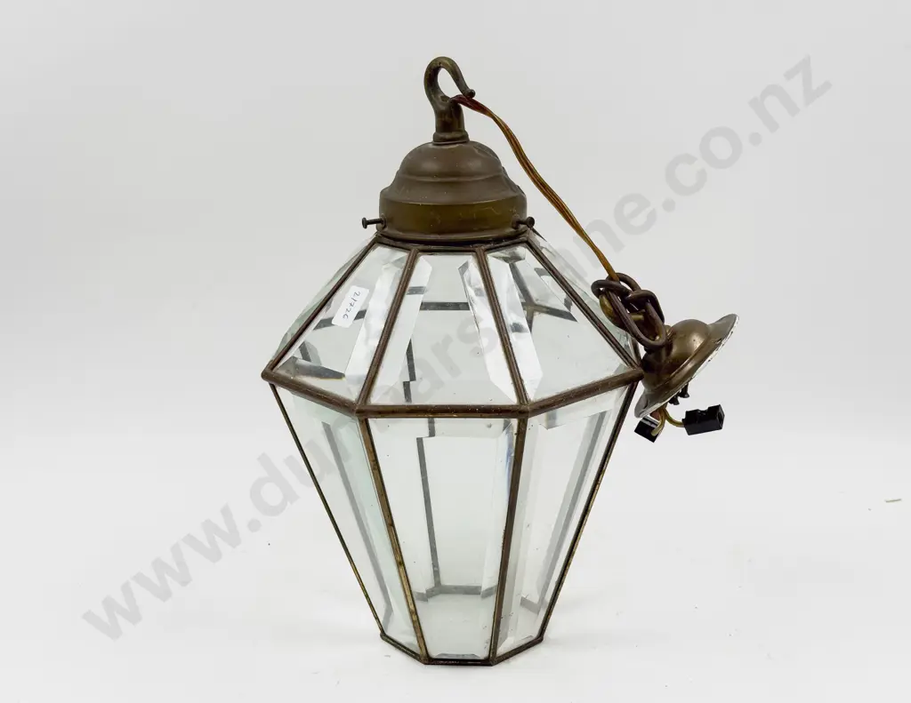 Bevelled Glass Pendant Light Fitting Image 1++