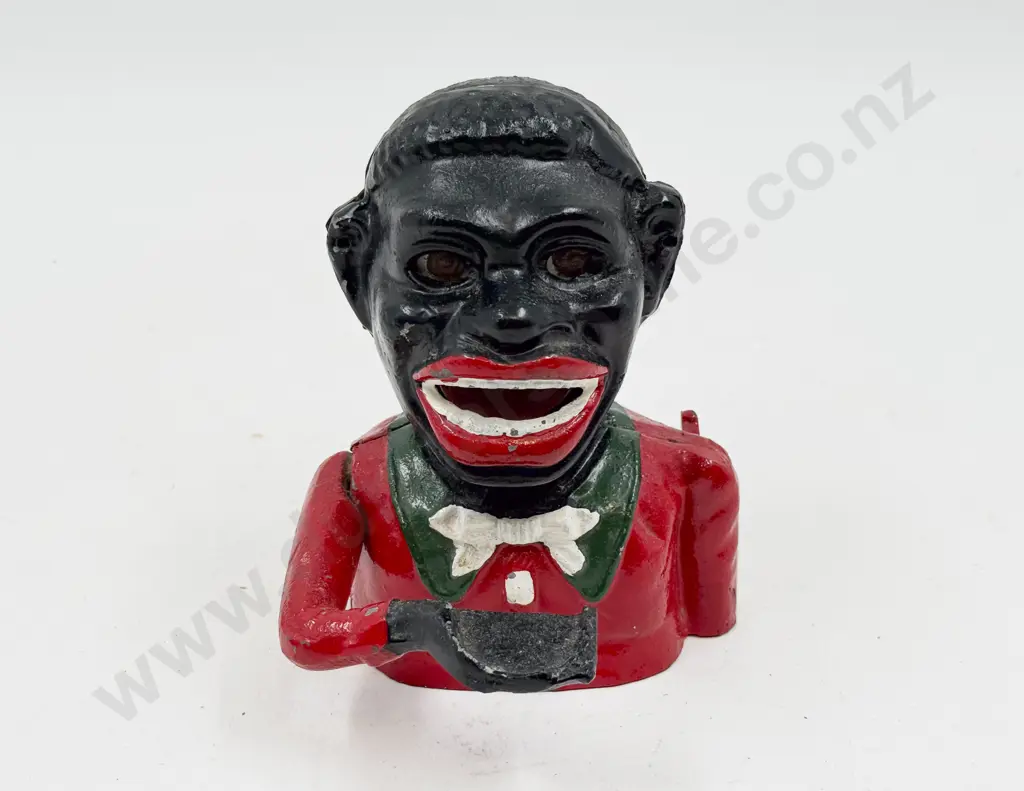 Cast Metal Money Box Image 1++