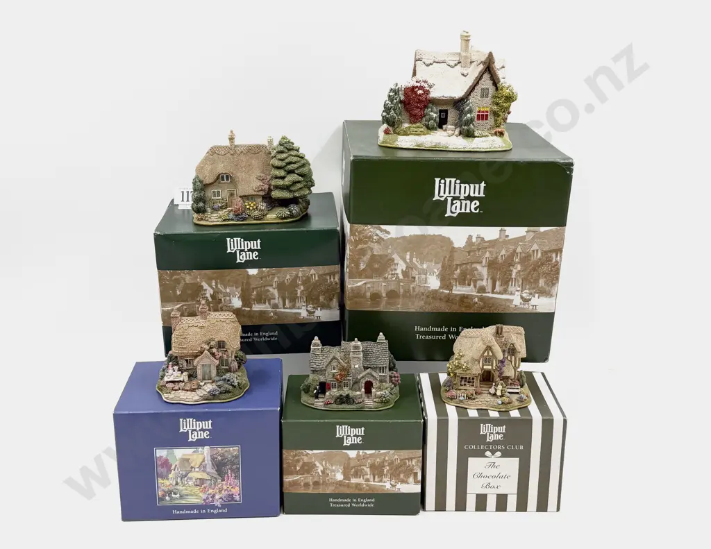 Five Boxed Lilliput Lane Ornaments Image 1++