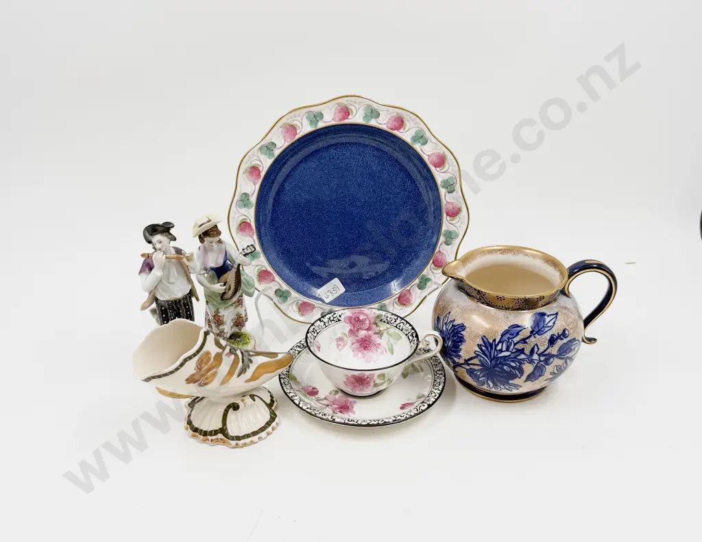 Quantity of Assorted Fancy China & Figures Image 1++