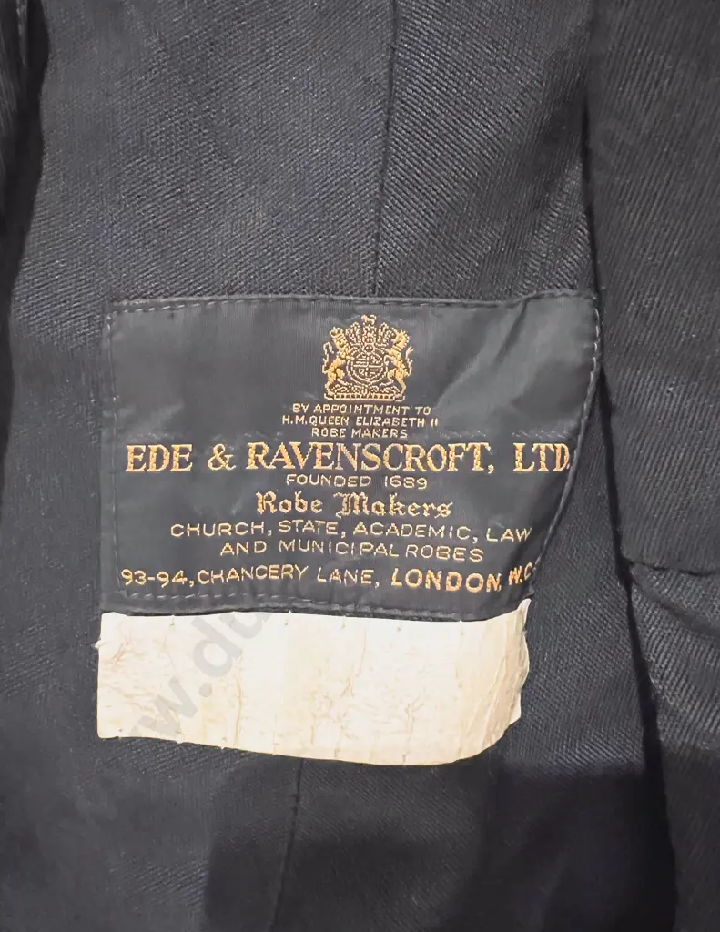 Boxed Graduation Cap together with Cloak Image 1++