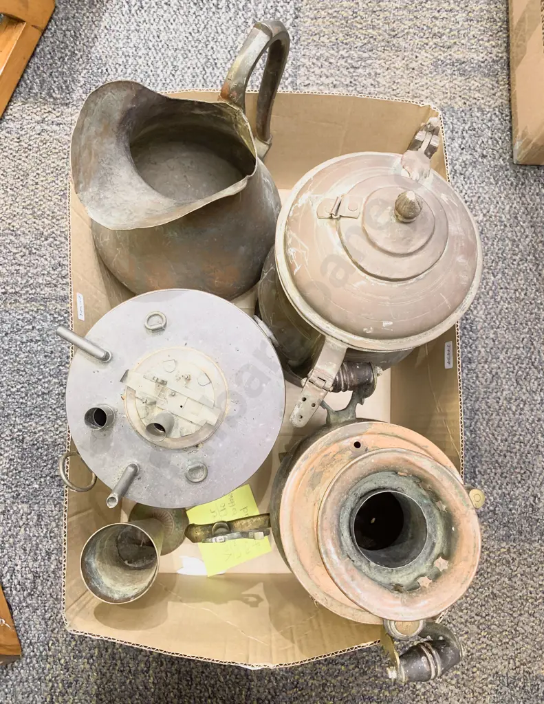 Box of Assorted Vintage Metaware Including Viscometer Image 1++