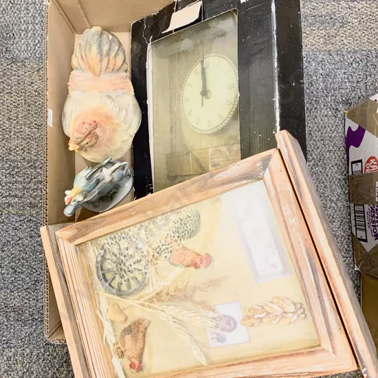 Box of Assorted Decorative Homewares