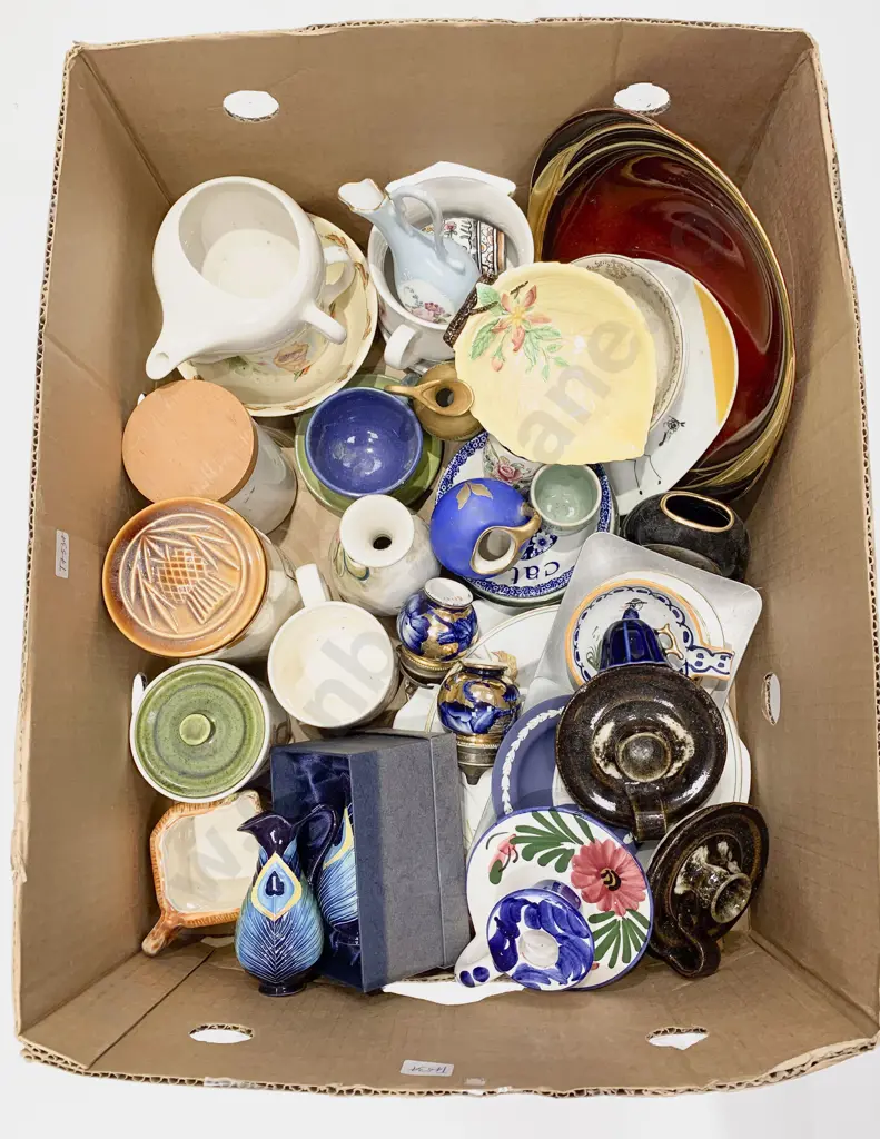 Box of Assorted China Image 1++