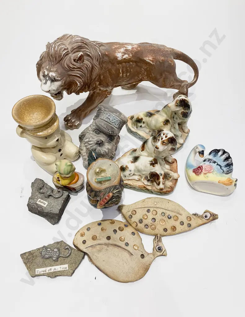 Box of Assorted Animal Ornaments Image 1++