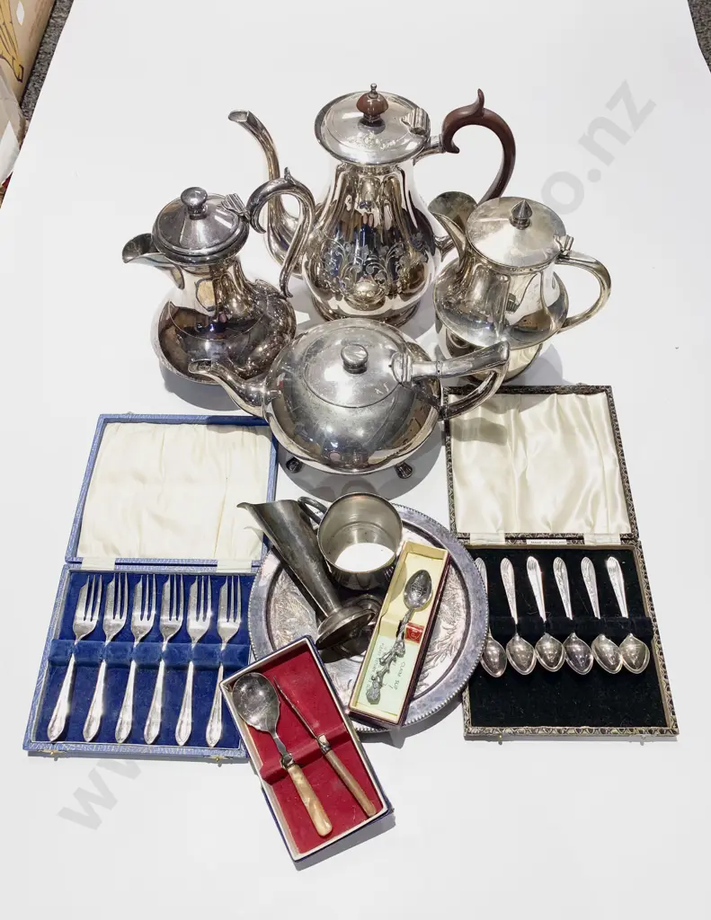 Quantity of Assorted S/P Image 1++