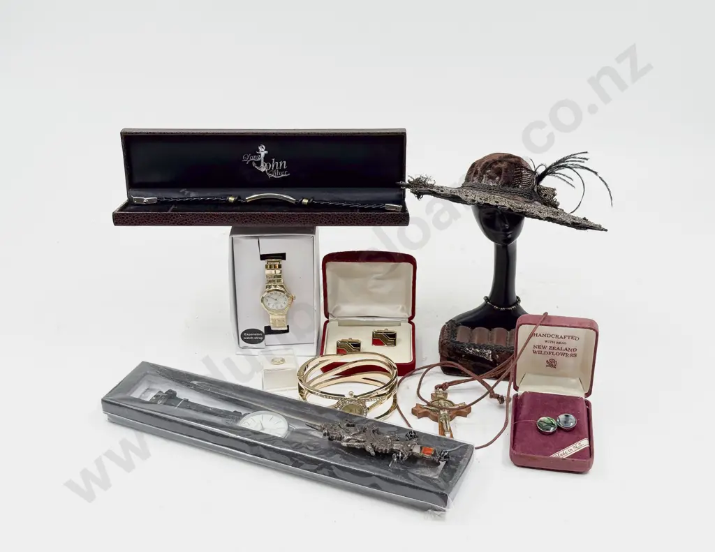 Quantity of Assorted Boxed Cuff Links with Wrist Watches Etc Image 1++