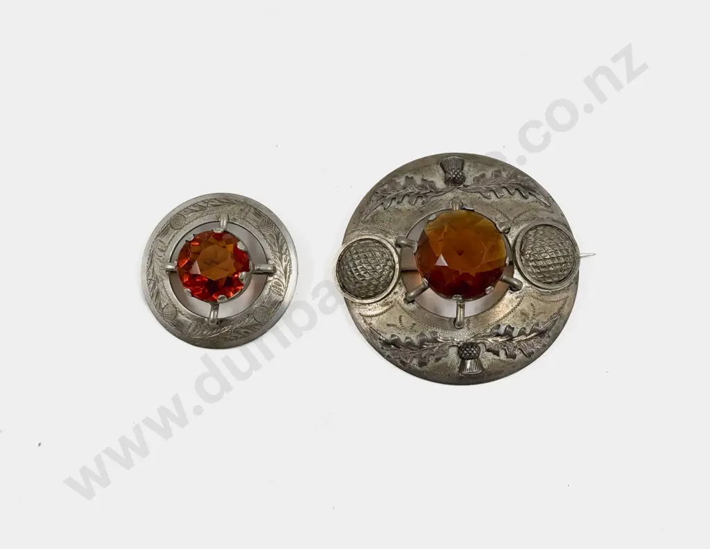 Two Scottish Brooches Image 1++