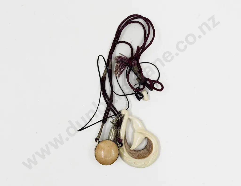 Bone Pendant Together with Others Image 1++