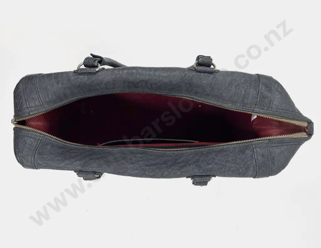 Vintage Bag Image 1++