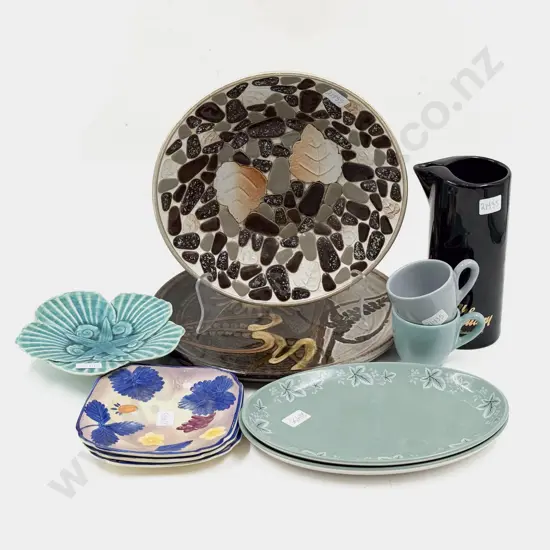 Small Quantity of Assorted Pottery & China