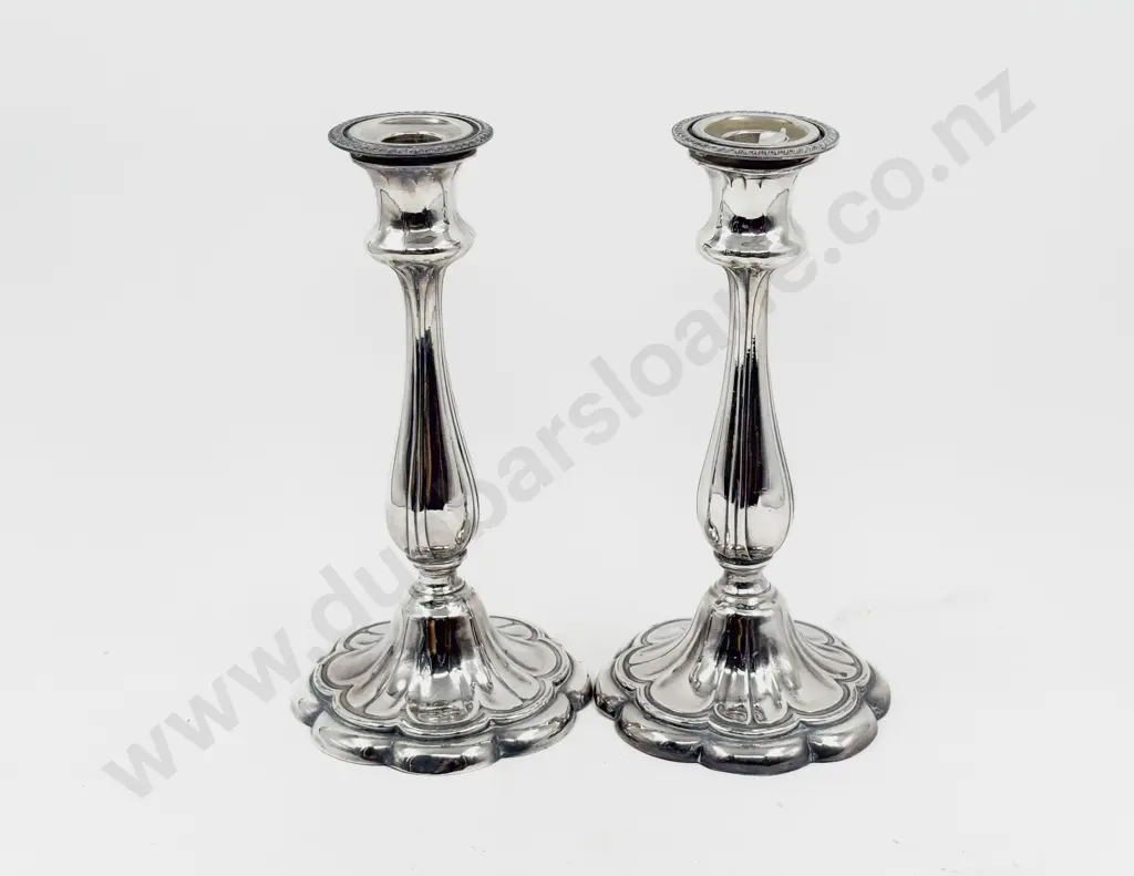 Pair of S/P Candlesticks Image 1++