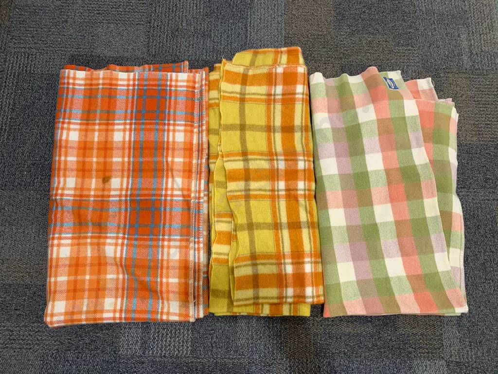 Three Assorted NZ Woollen Blankets Image 1++