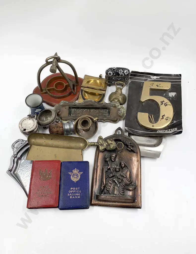 Qty of Assorted Metalware Etc Image 1++