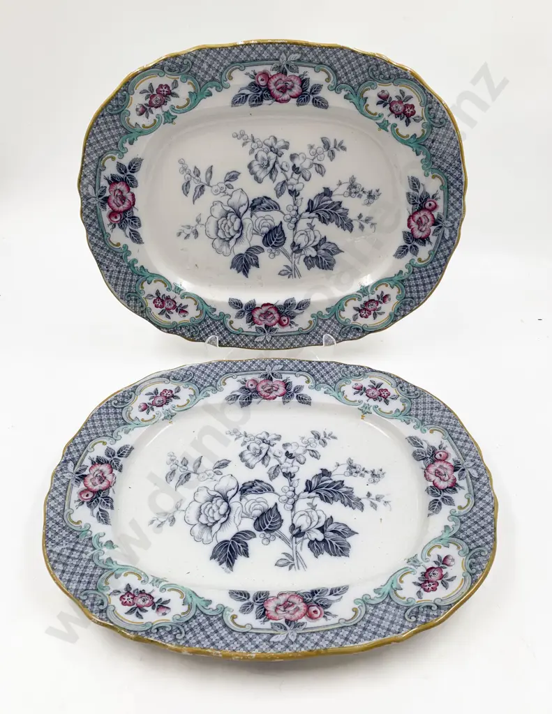 Pair of English Ashets Image 1++