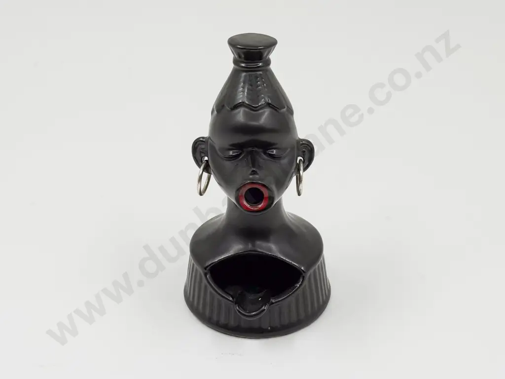 Mid C20th Novelty Ashstand Image 1++