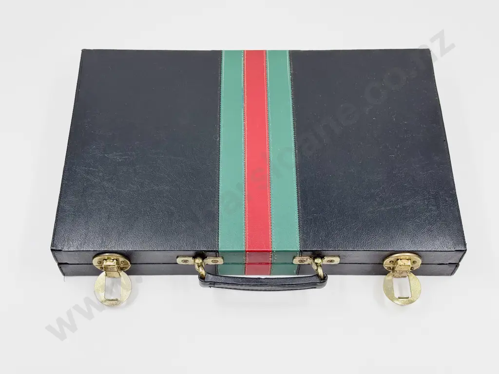 Backgammon in Travel Case Image 1++