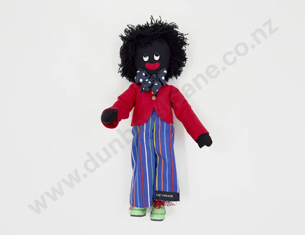 Allison Rohan NZ Hand Crafted Liq'-rish Kidz Doll 32cm Image 1++