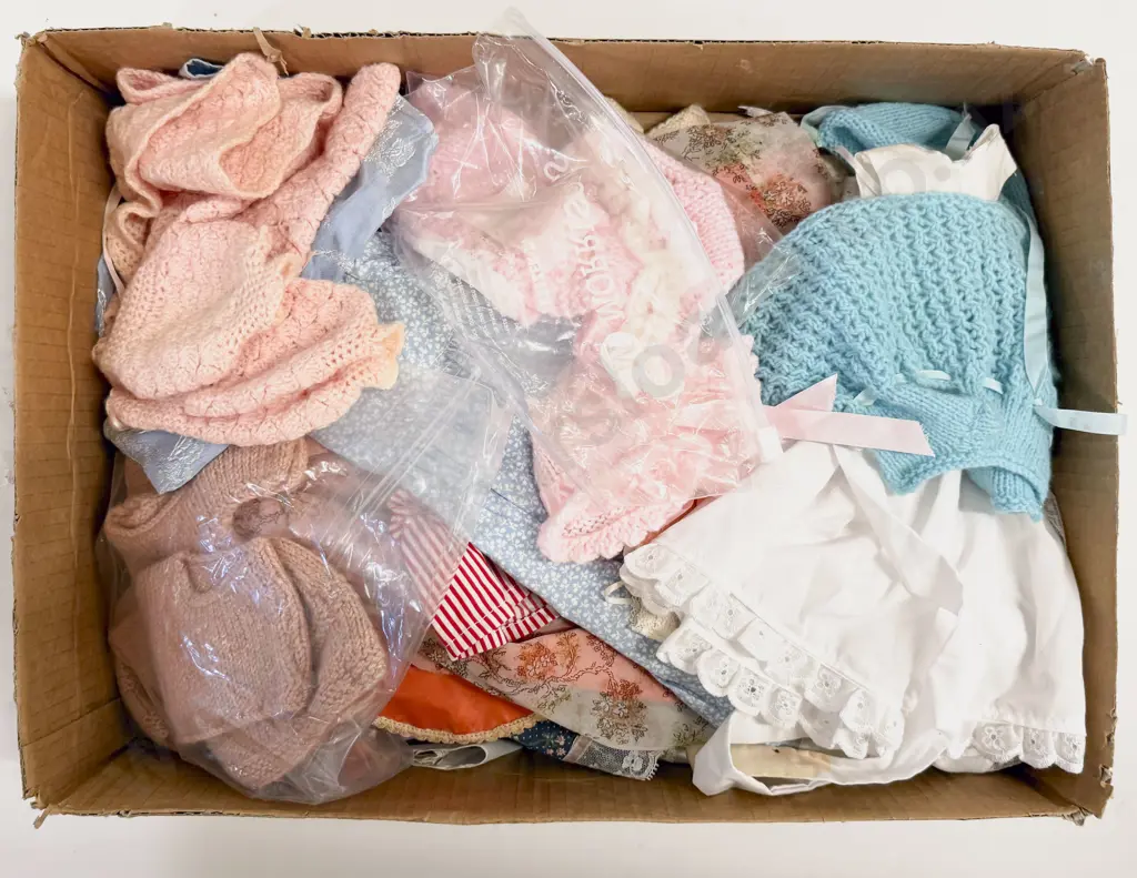 Qty of Vintage Dolls Clothes Image 1++