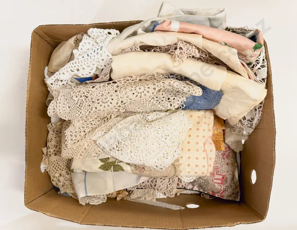 Carton Qty of Vintage Linens Image 1++