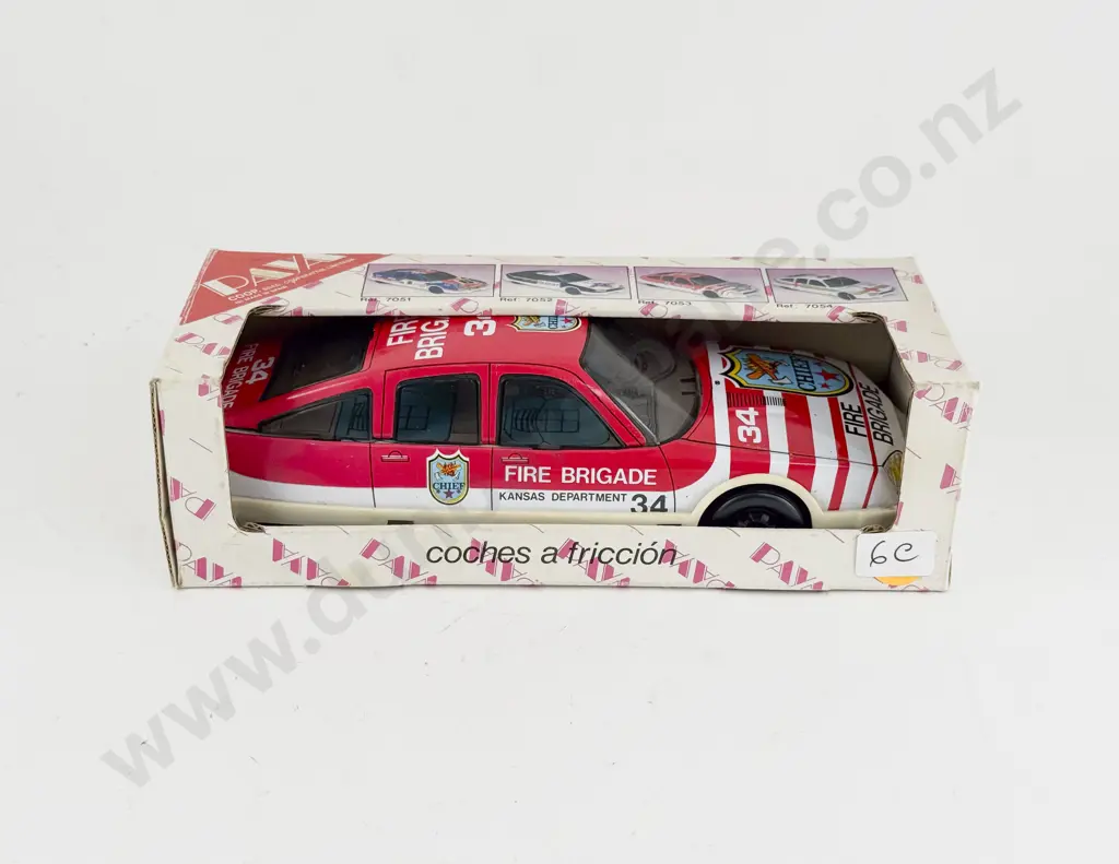 Boxed Paya (Spain) Ref 7053 Tinplate Fire Brigade 34 Chief Image 1++