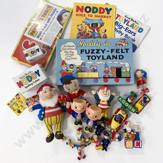 Assorted Noddy Toys Including Fuzzy Felt Toyland