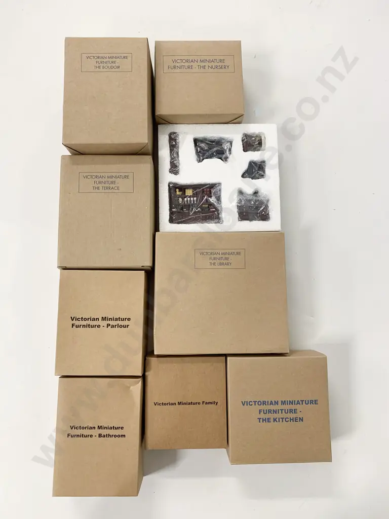 As New Boxed Dolls House Furniture Image 1++