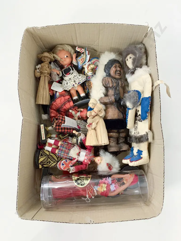 Collection of National Costume Dolls Image 1++