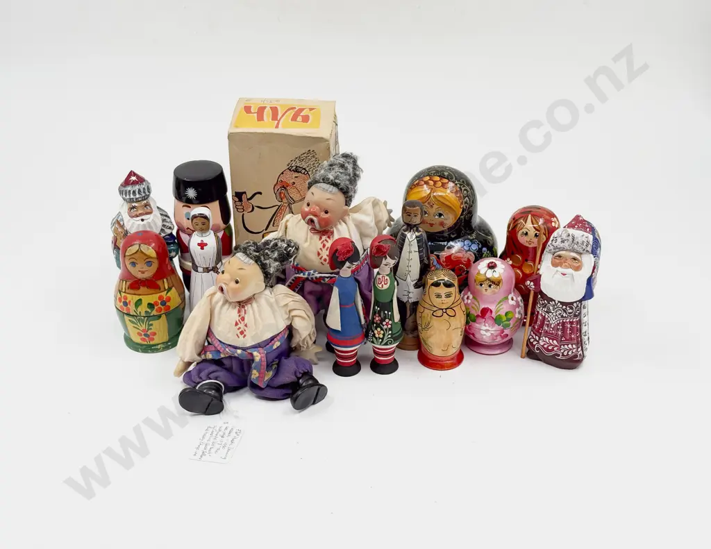 Collection of Russian Stacking Dolls Etc Image 1++