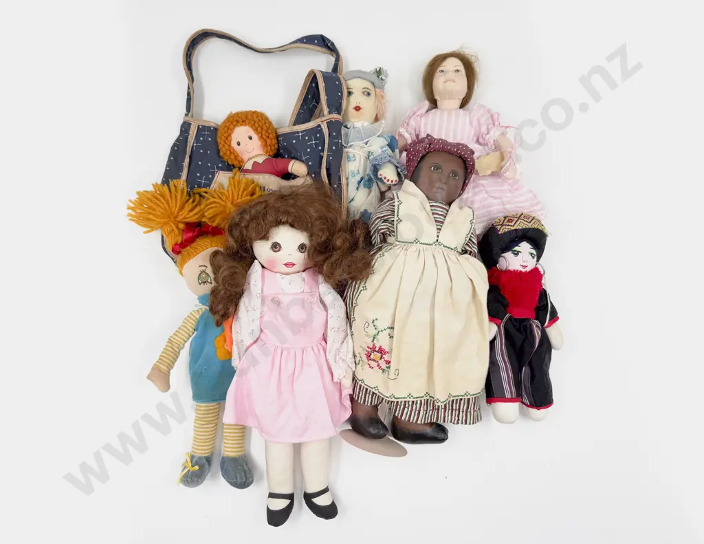 Hand Crafted Cloth Dolls Image 1++