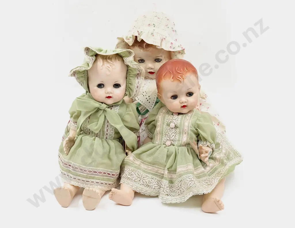 Three Vintage Hard Plastic Pedigree Dolls Image 1++