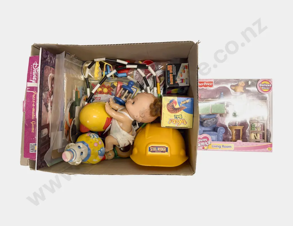 Various Play Dolls and Toys Image 1++