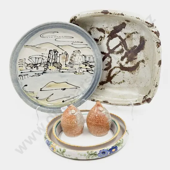 Qty of Assorted Pottery