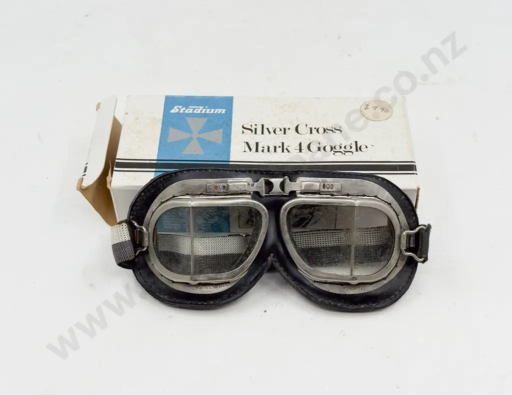 Stadium Silver Cross Mark 4 Goggles with Original Box Image 1++