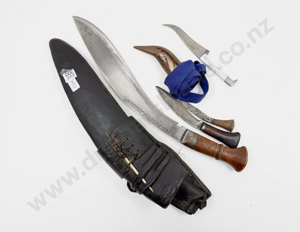 Vintage Kukri in Sheath together with Kirpan Ceremonial Dagger Image 1++
